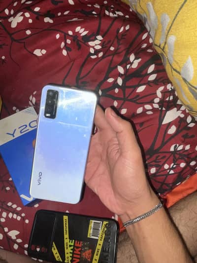 Vivo y20 v2027 With box