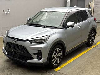 Toyota Raize Z 4.5 grade 26000 kms silver mint condition