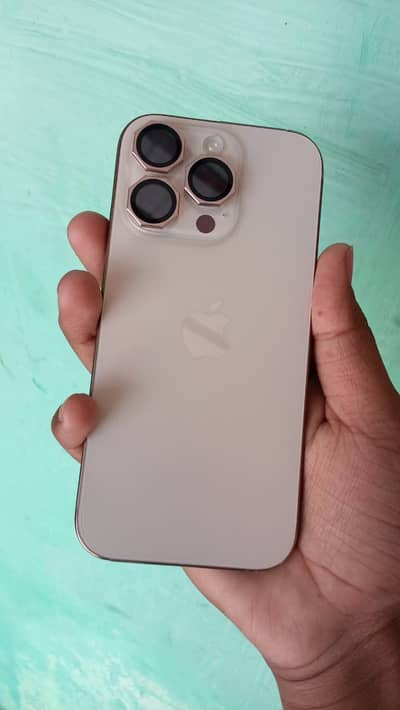 Iphone 16 Pro Natural Titanium  (128 GB) Only phone