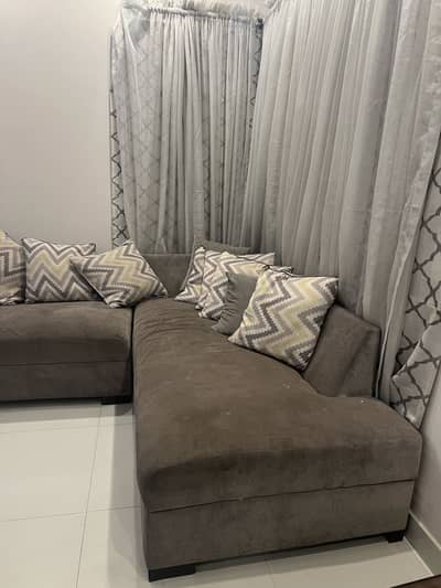 L shaped sofa grey colour