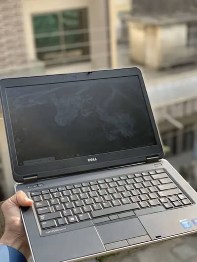 Dell core i5 4th generation 4/128