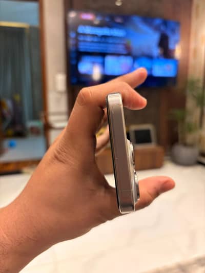 iPhone 15 pro 128gb factory unlock 128gb  with box 88 health