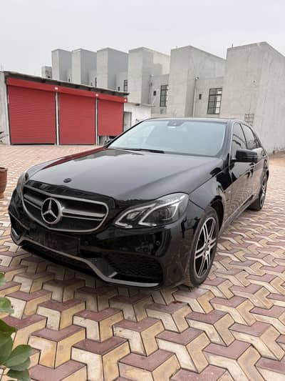 Mercedes E200 2010 model sunroof isb registered