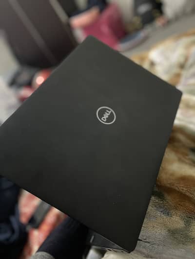 Dell i5 7th gen 256 gb ssd