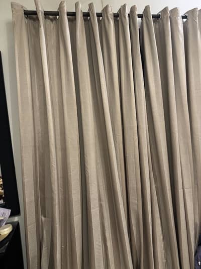 2 curtains 10 feet long