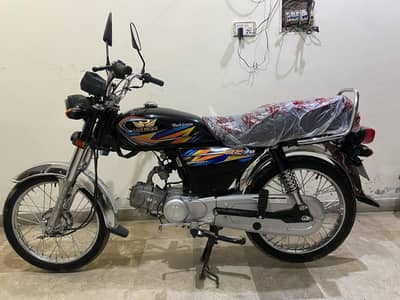 APL 4 Road Prince 2025 model All original condition argent sale