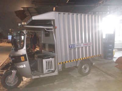 Loader rickshaw required for rent in Lahore