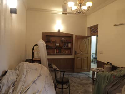 03211777676 House for sale khayaban colony number 1 Faisalabad