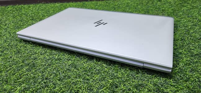 Hp G8 Ryzen 7 11th Gen 8 Core Radeon Graphics Ultrabook best DEAL
