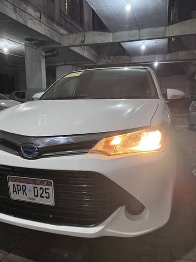 Toyota Corolla Fielder 2016