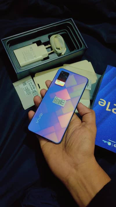 Brand new Vivo21e