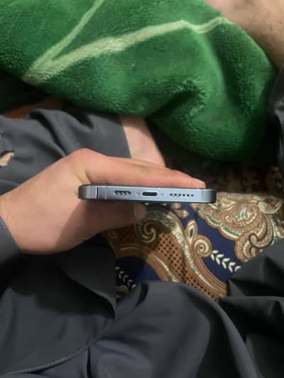 IPhone 13 Pro Max jv