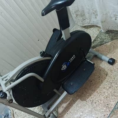 cycle with Elliptical 2 option  (22000 se Kam waly rabta mat Karen)