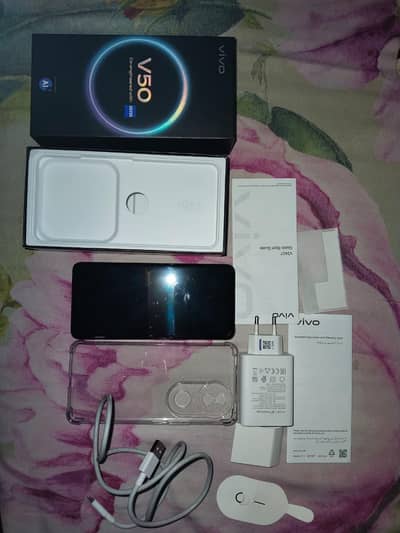 selling vivo v50 blue color with 9.5/10 condition