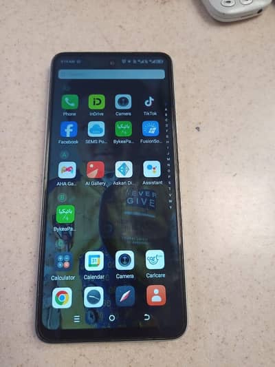 tecno spark go 2024