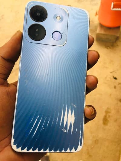 infinix smart 7 hd 4 gb 64gb only mobile  condition pick ma dakh lo