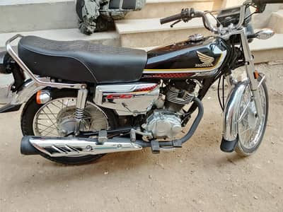 Honda CG 125 Special Edition 2022 urgent sale