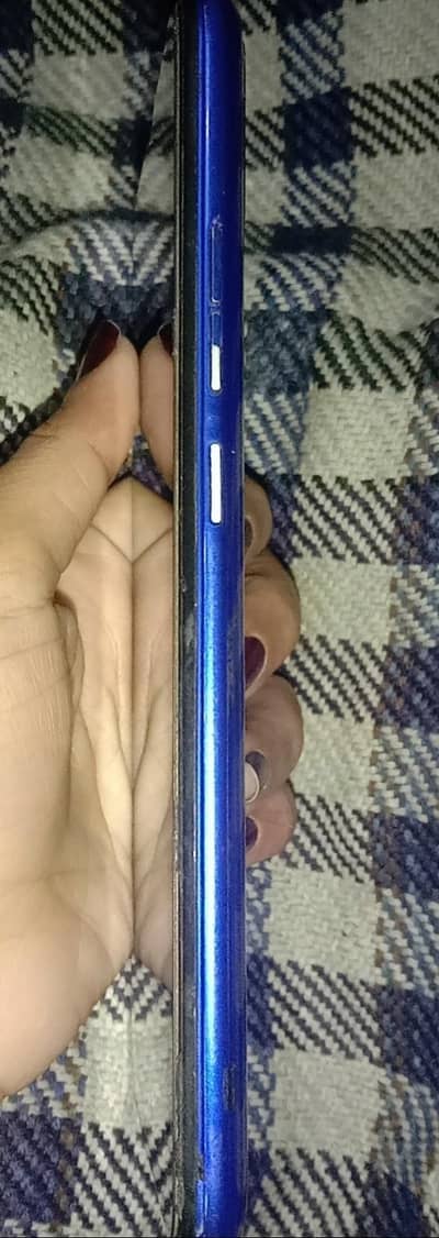 Tecno Spark 6go