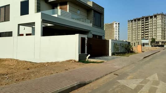 500sq yd Plot Facing Bahria Headoffice FOR SALE (Best Investment Opportunity