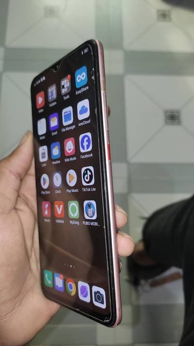 ᴄᴏɴᴅɪᴛɪᴏɴ  10/9 ʙᴏx ᴀᴠᴀɪʟᴀʙʟᴇ 8 ,,128 ʀᴀᴍ ʀᴏᴍ