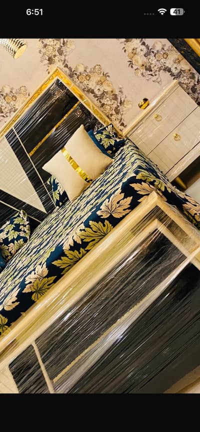 Double bed/king size bed/dressing table/bed set/Poshish bed/furniture