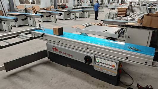 Sliding cutter panal saw 3200 automatic\Wood Sheet Sliding Cutter