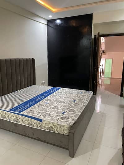 Studeo unfurnished flat available for rent in E11 2