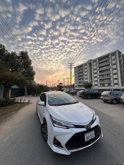 Toyota CorollaAltis 1.6XCVT-iSpecial Edition