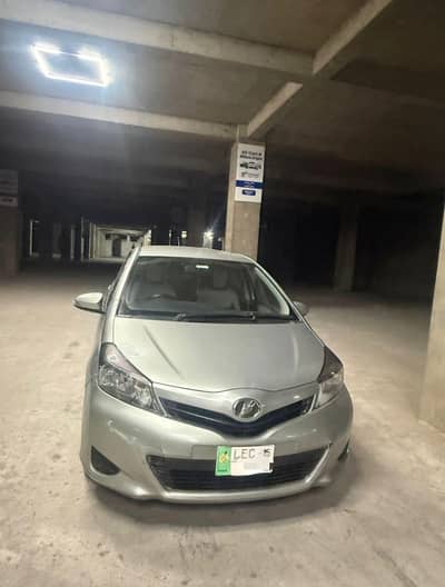 total jeniune bhot achi gari ha