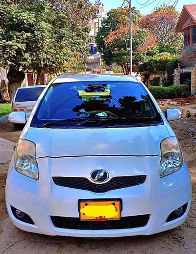 TOYOTA VITZ F 1.0 | 2010 | JAPANESE IMPORT