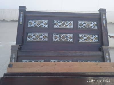 King sized bed with mattress