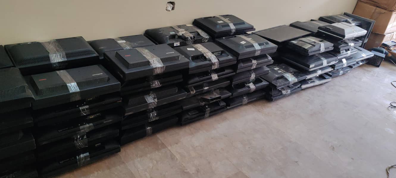 LCDs/SSDs/PC's/RAMs & Computer 0