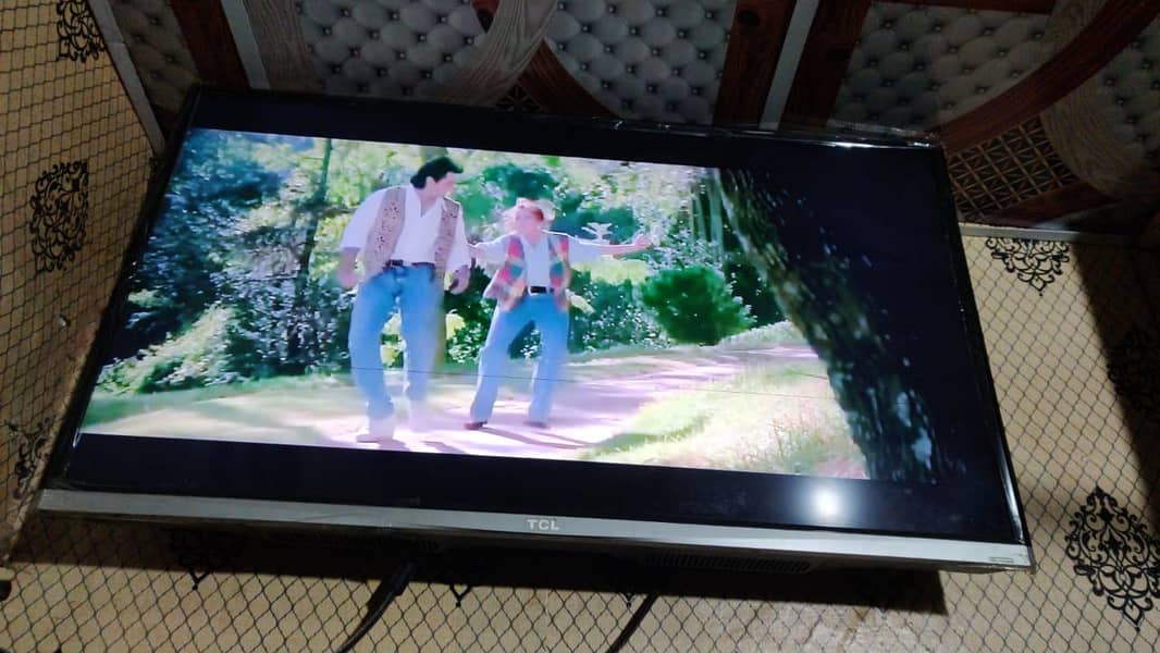 TCL led 0