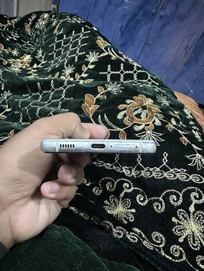 Samsung S21 FE 8/256 Light green Color