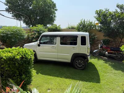 Mazda Flair Hustler (Crossover)