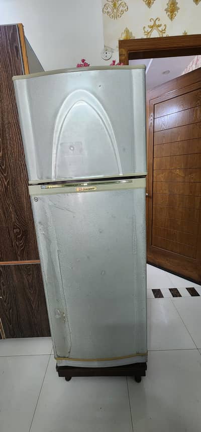 want to sell fridge