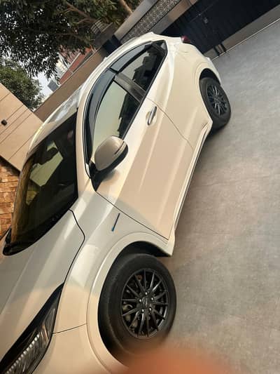 Honda Vezel Z Sensing