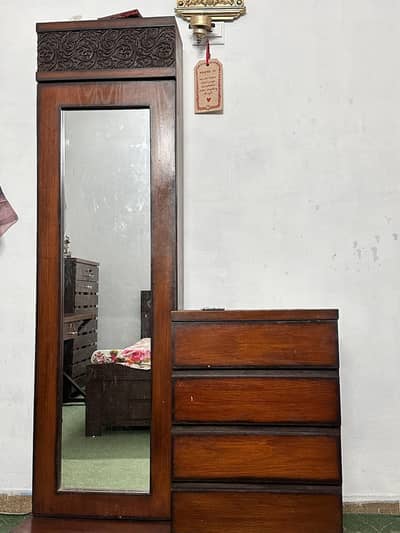 wood Dressing table