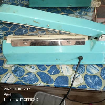 kca sealer sf200bl boht hi achi quality ha