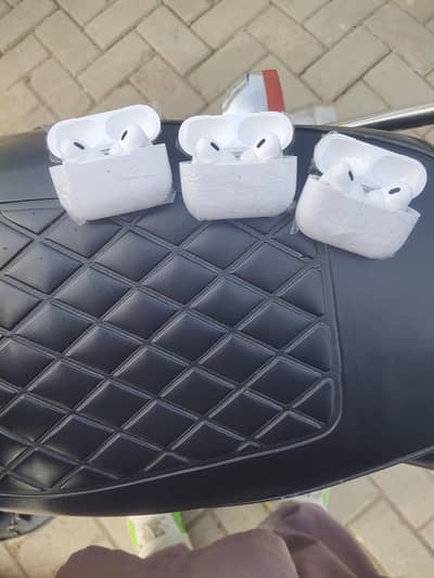 new earbirds for sale on hol sale rat