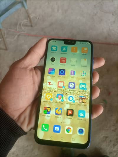 No only foult back crack