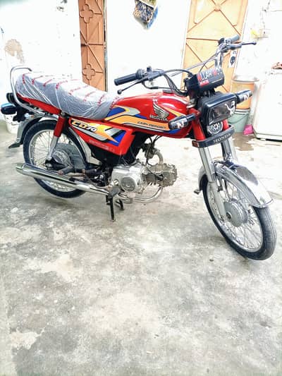 Honda CD 70- 28/08/2025/(03231380320) call and wattsp