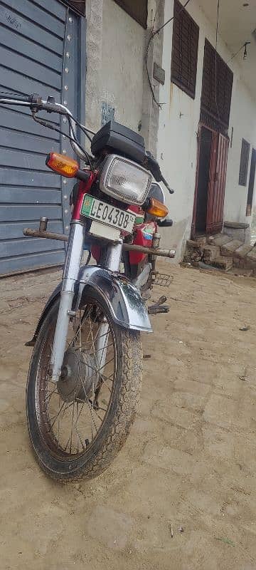 Honda CD70 bick 2016 model