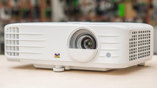 4k viewsonic Used Projector available 03004218392