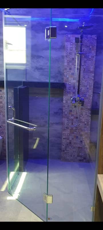 F7/2 full house fully furnished Available for rent Size 500 square yard Basement, Ground and 1st floor: Seven bedrooms, three kitchen Additional (rooftop): one room, kitchen and bathroom Rent 18 Lakh asking 16 lakh final