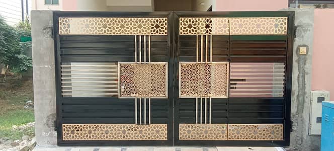 4 MARLA DOUBLE STORY BRAND NEW HOUSE FOR RENT IN ROSE / SMART TOWN, IEP / ENGINEERS TOWN, DEFENCE ROAD, LAHORE