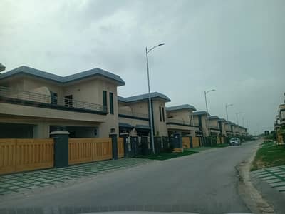 4 BEDROOM APARTMENTS EAST OPEN IN ASKARI 6 FOR SALE