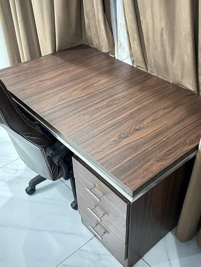 Office table and chair