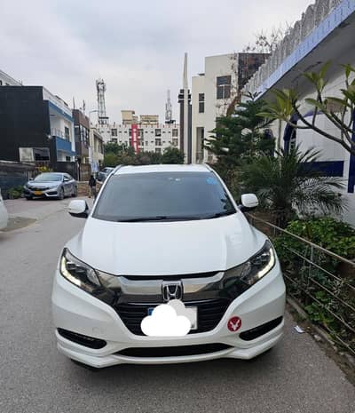 honda vezel for Rent per Month