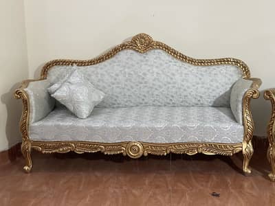 Brand new 7 seater chinioti sofa set for sale. Pure chiniot sheshm wood